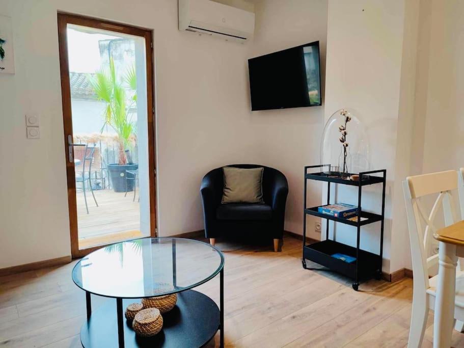 Le Rendez Vous - Parking Gratuit Apartment Carcassone Exterior photo